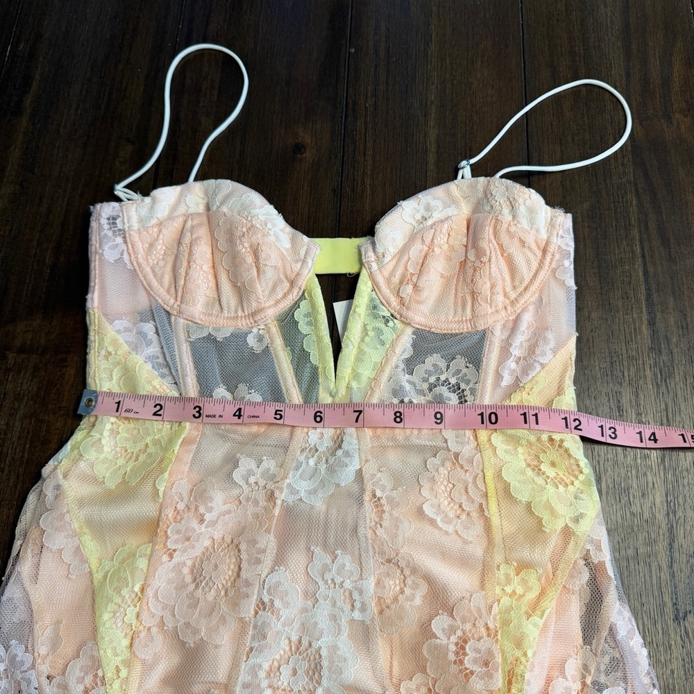 🌸 For Love & Lemons Pastel Lace Maxi Dress XXS – NWT - Picture 15 of 16